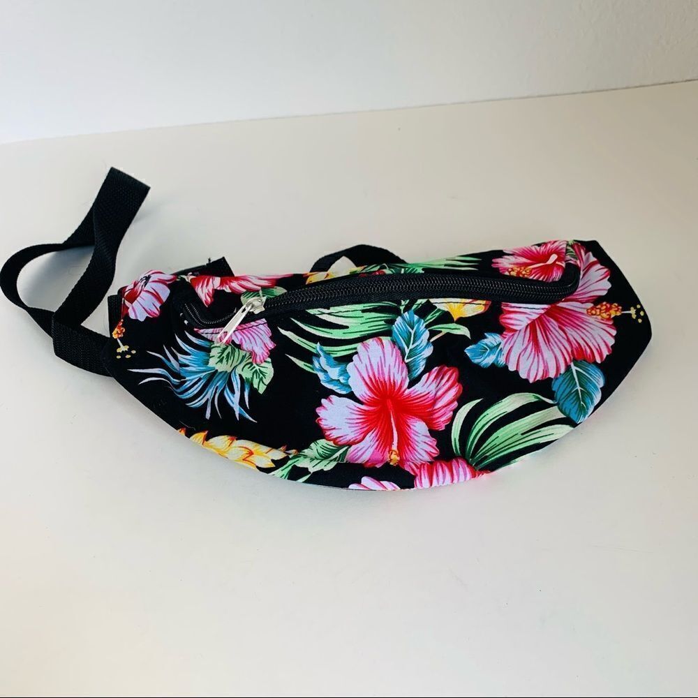 Tropical Print Fanny Pack‎